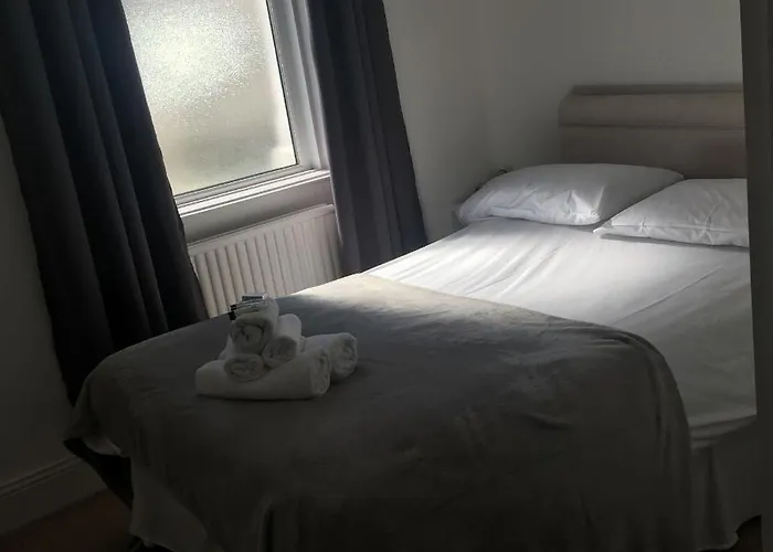 Oak Alyn Hotel